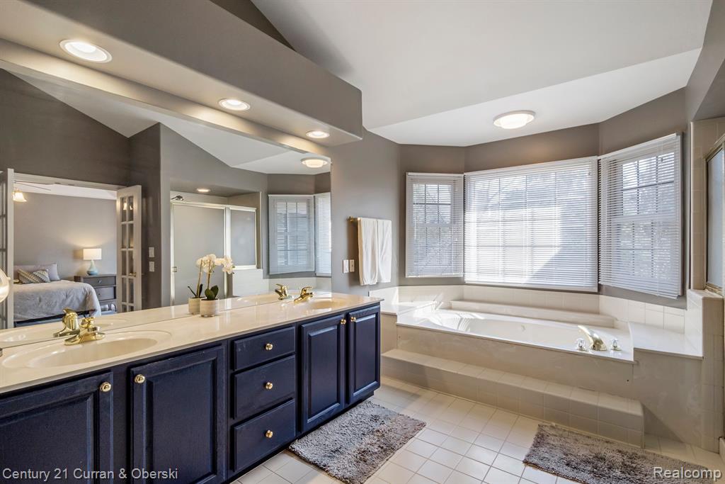 16708 OAKMONT, Northville, MI 48168 — Photo 16