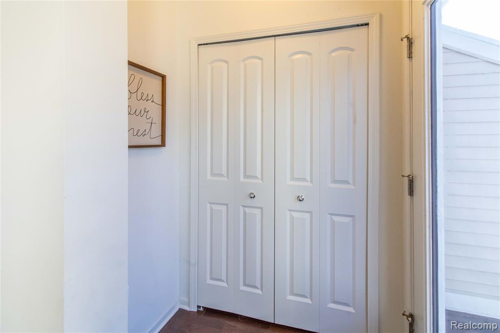 507 Midland Boulevard, 26, Royal Oak, MI 48073 — Photo 19