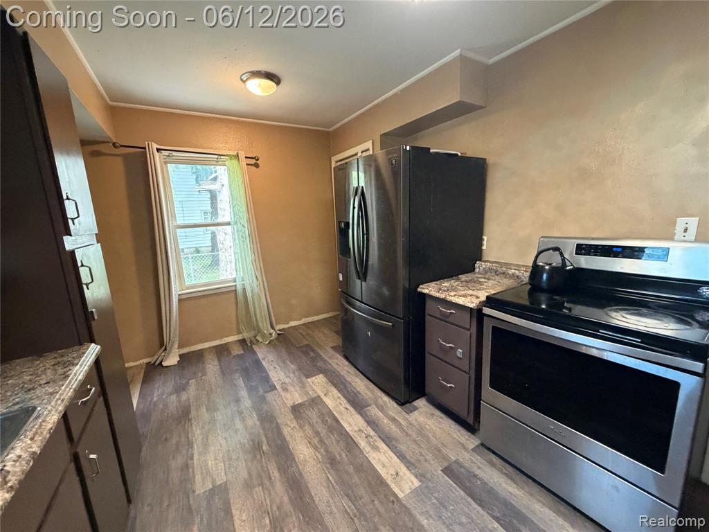 4230 CUSTER Avenue, Flint, MI 48507 — Photo 7