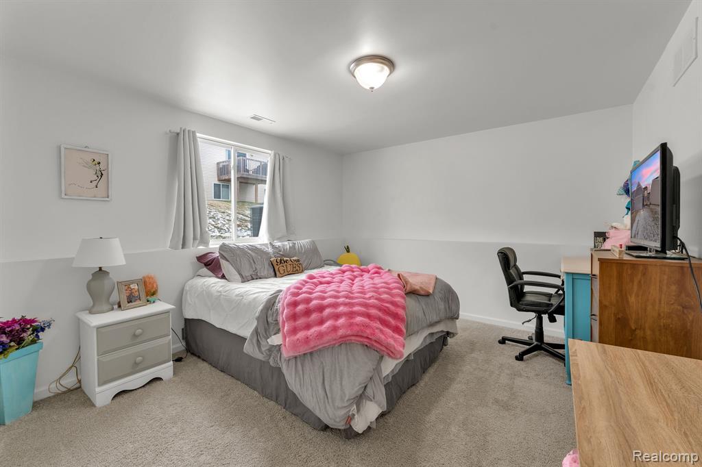 2867 W Fork River Drive, Fowlerville, MI 48836 — Photo 15