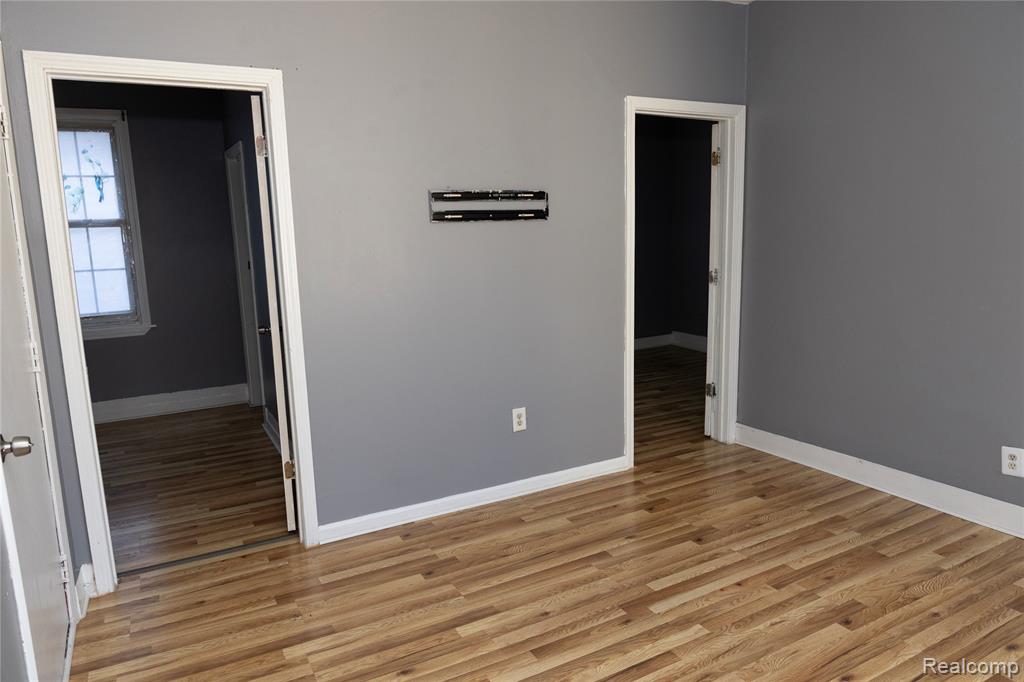 2441 Holbrook Street, Hamtramck, MI 48212 — Photo 15