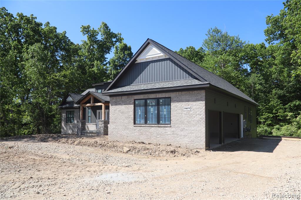 7877 Donegal Court, Fenton, MI 48430 — Photo 8