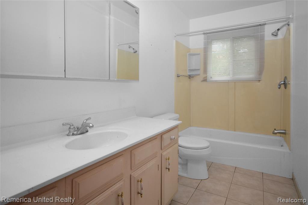 500 Keddle Road, Howell, MI 48843 — Photo 25