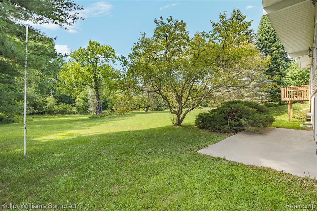 2344 Rochester Road, Leonard, MI 48367 — Photo 53