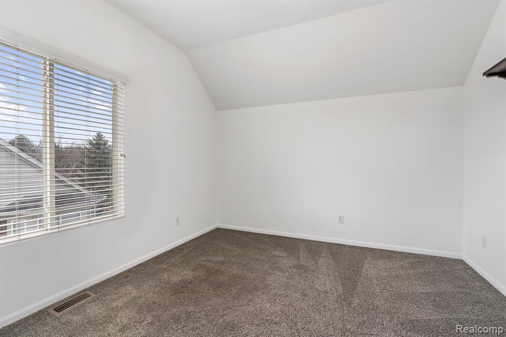 52497 WESTFIELD Drive, Macomb, MI 48042 — Photo 21
