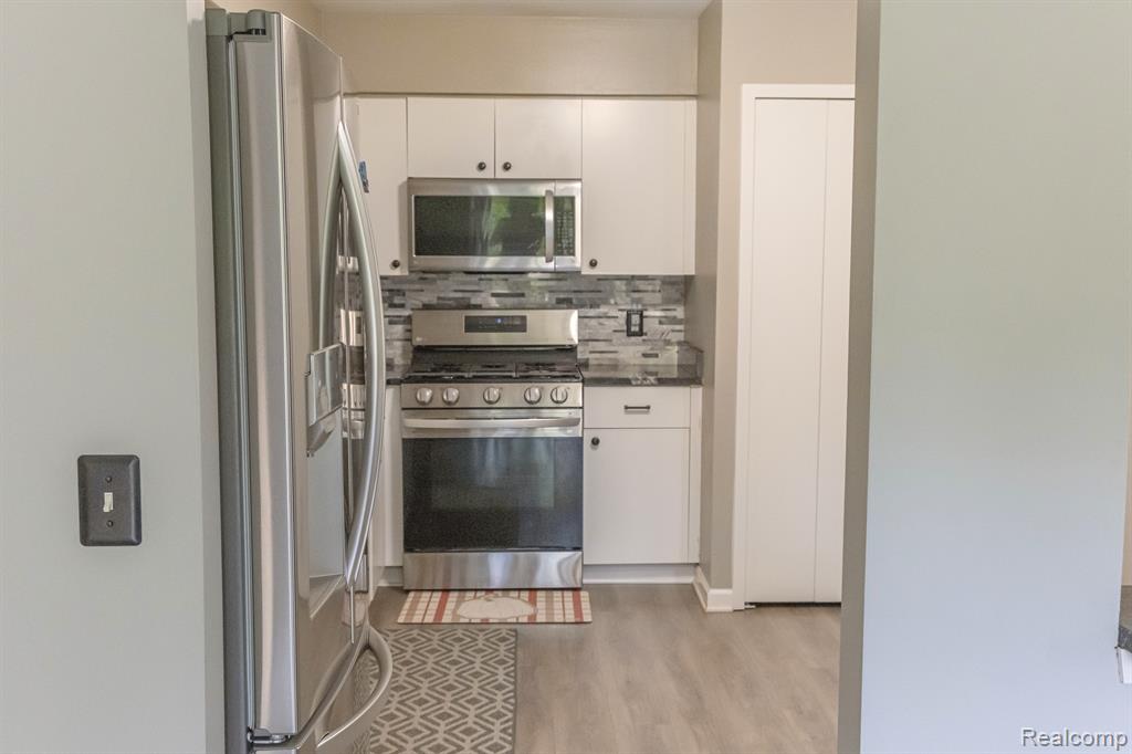 726 HAMILTON, Rochester Hills, MI 48307 — Photo 14