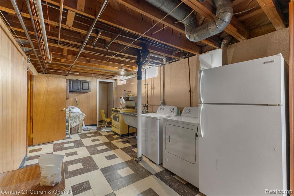 6483 COLONIAL Street, Dearborn Heights, MI 48127 — Photo 27