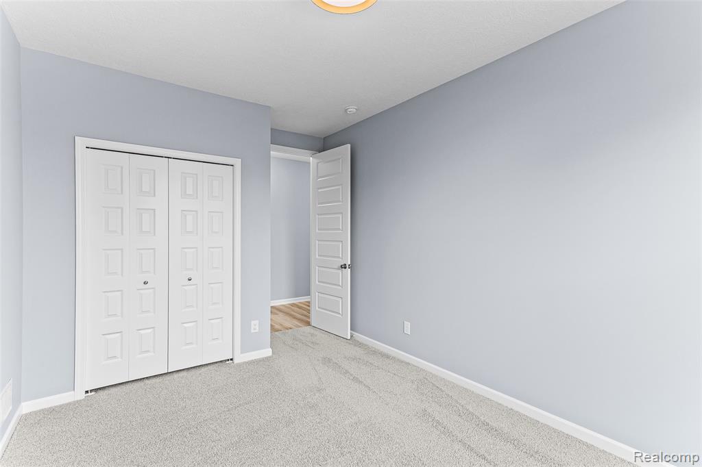 711 W Windward Way, Perry, MI 48872 — Photo 12