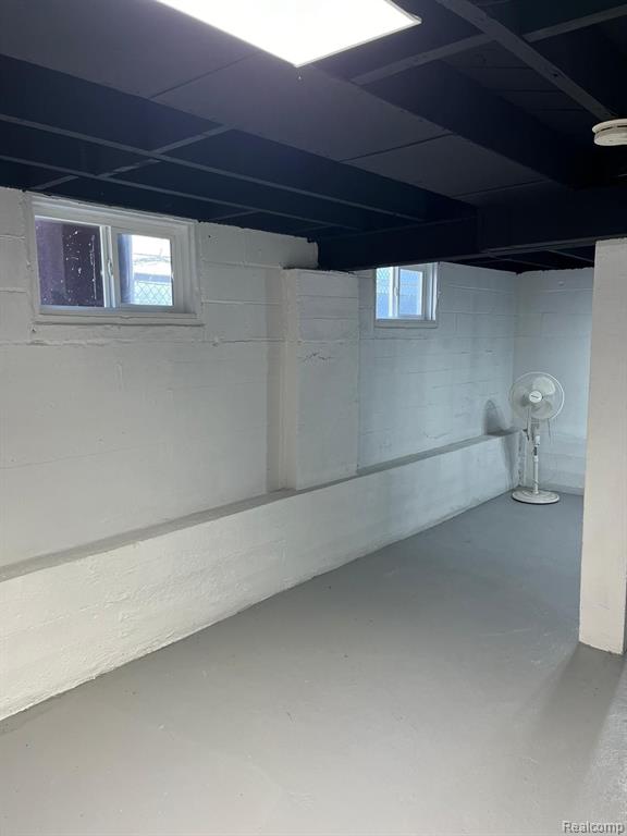7535 STANDARD, Center Line, MI 48015 — Photo 24