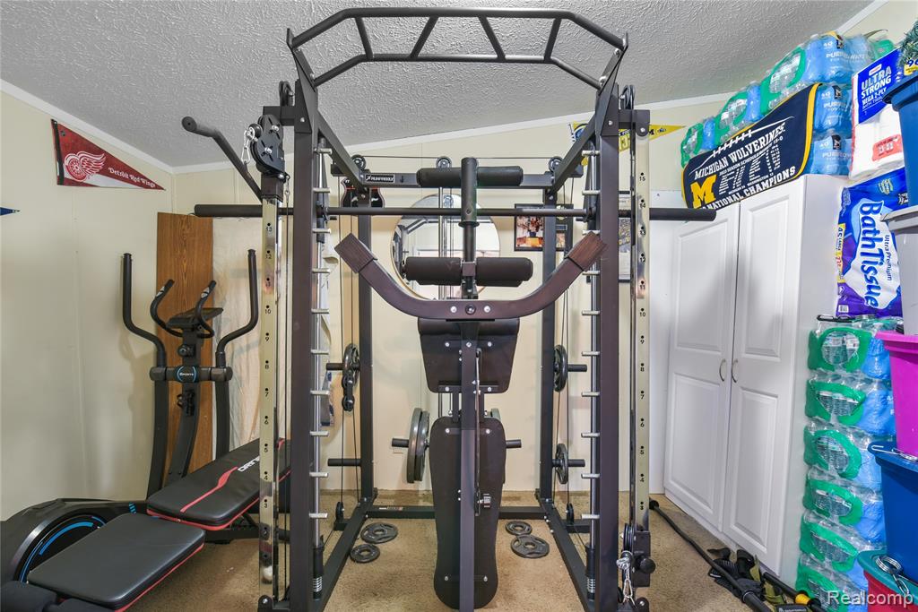 2330 CHARTER OAK Court, Newport, MI 48166 — Photo 32