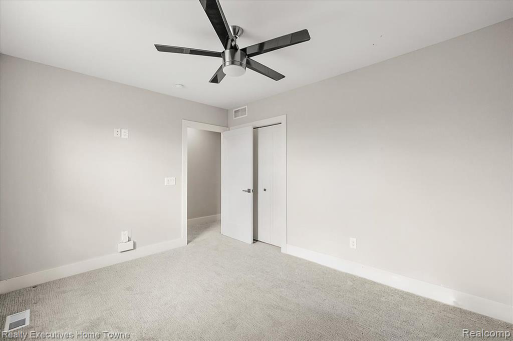 236 Erskine Street Erskine Street Unit 23, Detroit, MI 48201 — Photo 26