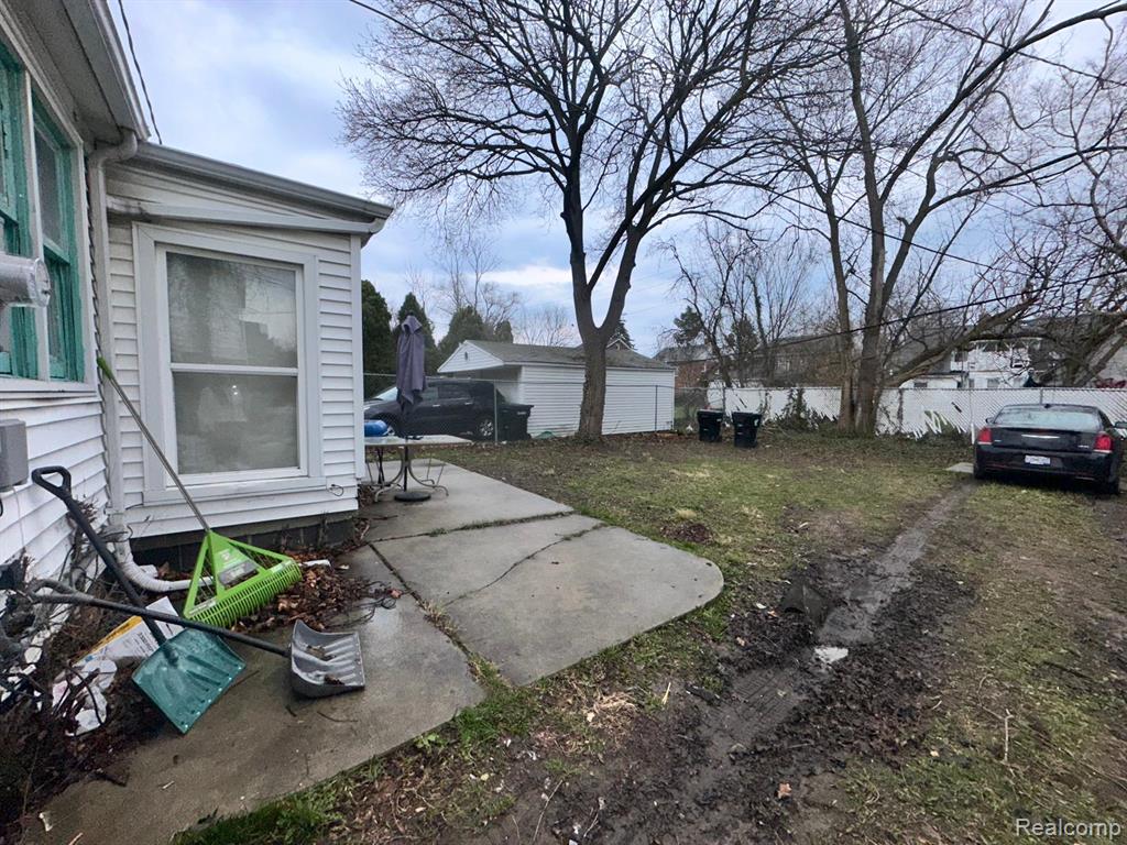 15482 Rutherford Street, Detroit, MI 48227 — Photo 4