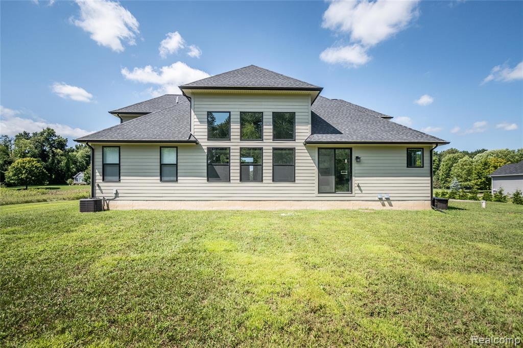 5344 Birch Drive, Springfield, MI — Photo 55