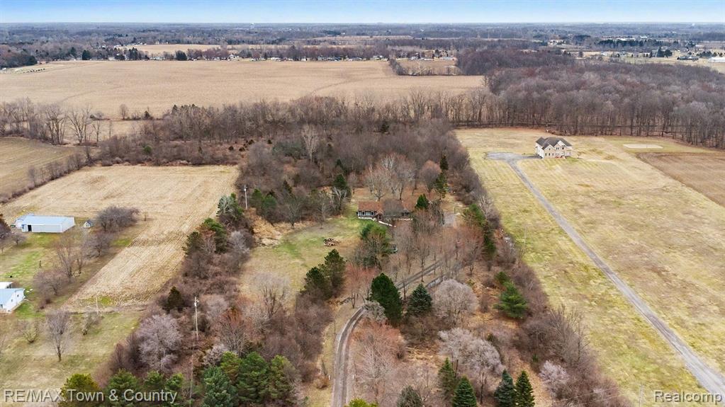 1282 N Van Vleet Road, Flushing, MI 48433 — Photo 39