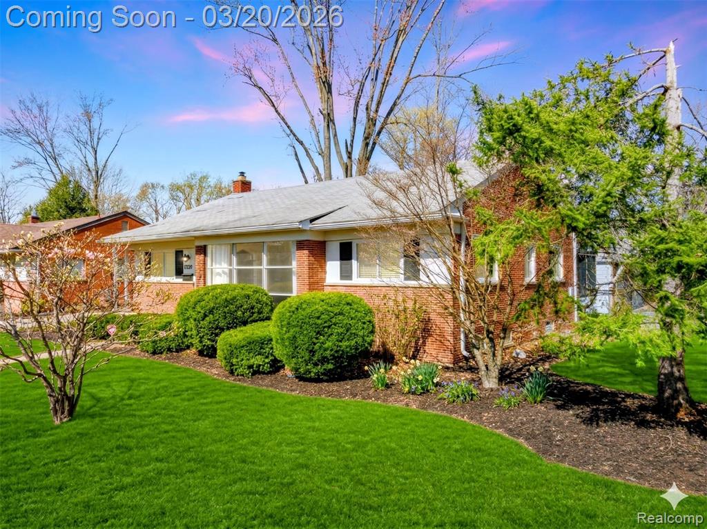 17220 W 13 Mile Road, Beverly Hills, MI 48025 — Photo 4
