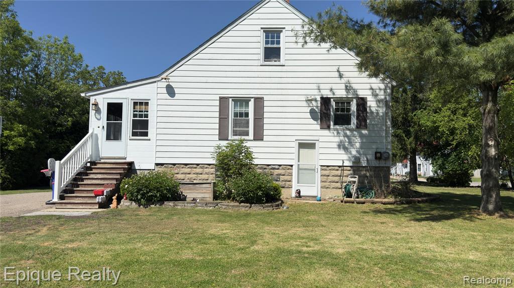 608 S Main Street, Capac, MI 48014 — Photo 3