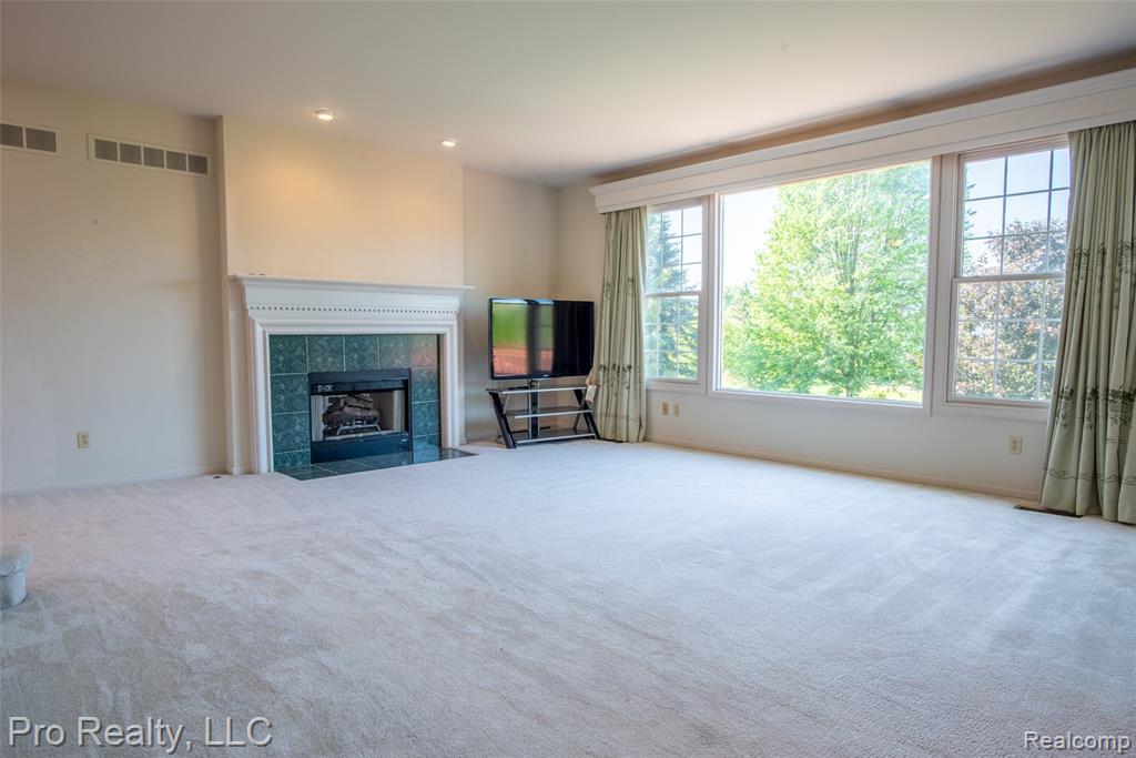 4233 Holly Lane, Rochester, MI 48306 — Photo 9