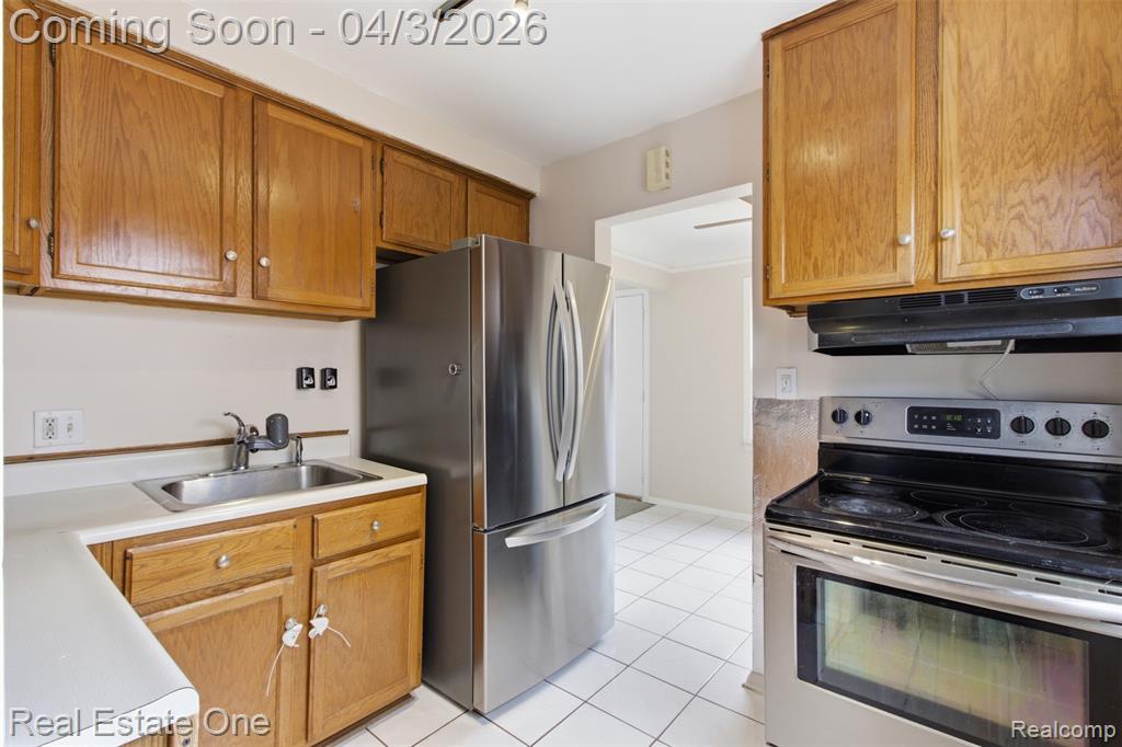 7259 FENTON Street, Dearborn Heights, MI 48127 — Photo 6