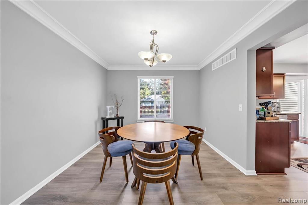 5365 Seminole Court, Commerce Twp, MI 48382 — Photo 11