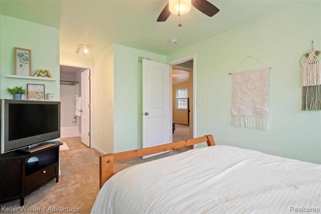 42105 Roscommon Street, Novi, MI 48167 — Photo 25