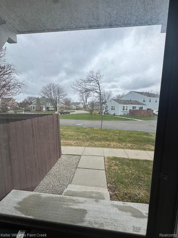 23640 N ROCKLEDGE, Novi, MI — Photo 19