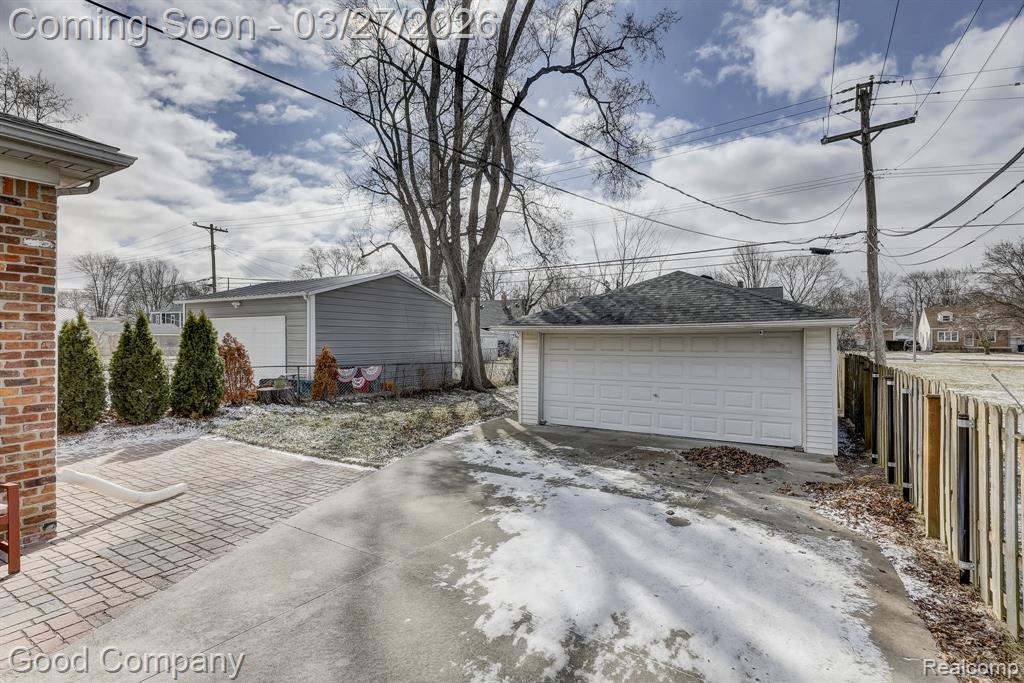 503 W Elmwood Avenue, Clawson, MI — Photo 41