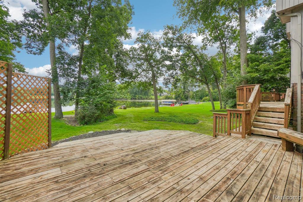 6755 WELLESLEY, Clarkston, MI — Photo 33
