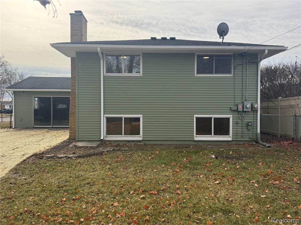 31638 Williams Court, Rockwood, MI — Photo 37