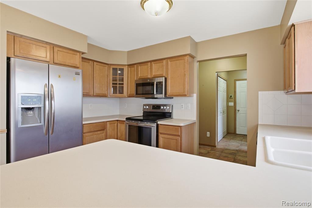 504 Overland Court, Oxford, MI 48371 — Photo 21