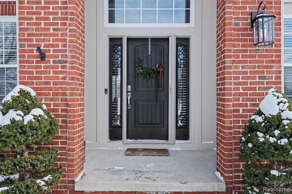 8375 Oxford Lane, Grand Blanc, MI 48439 — Photo 2