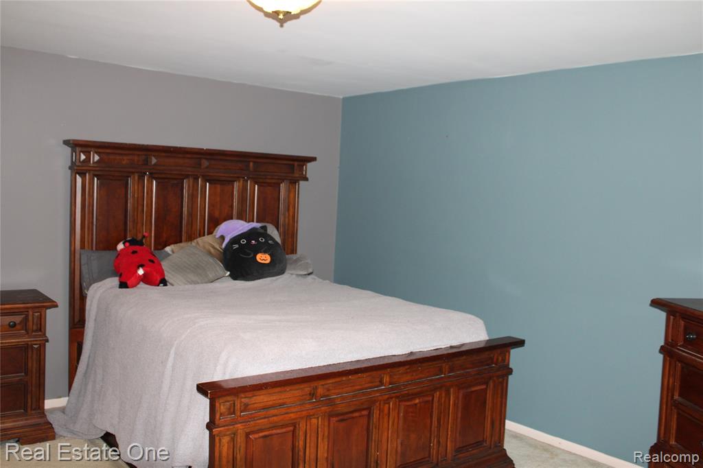 47830 Ben Franklin Drive, Shelby Twp, MI 48315 — Photo 17
