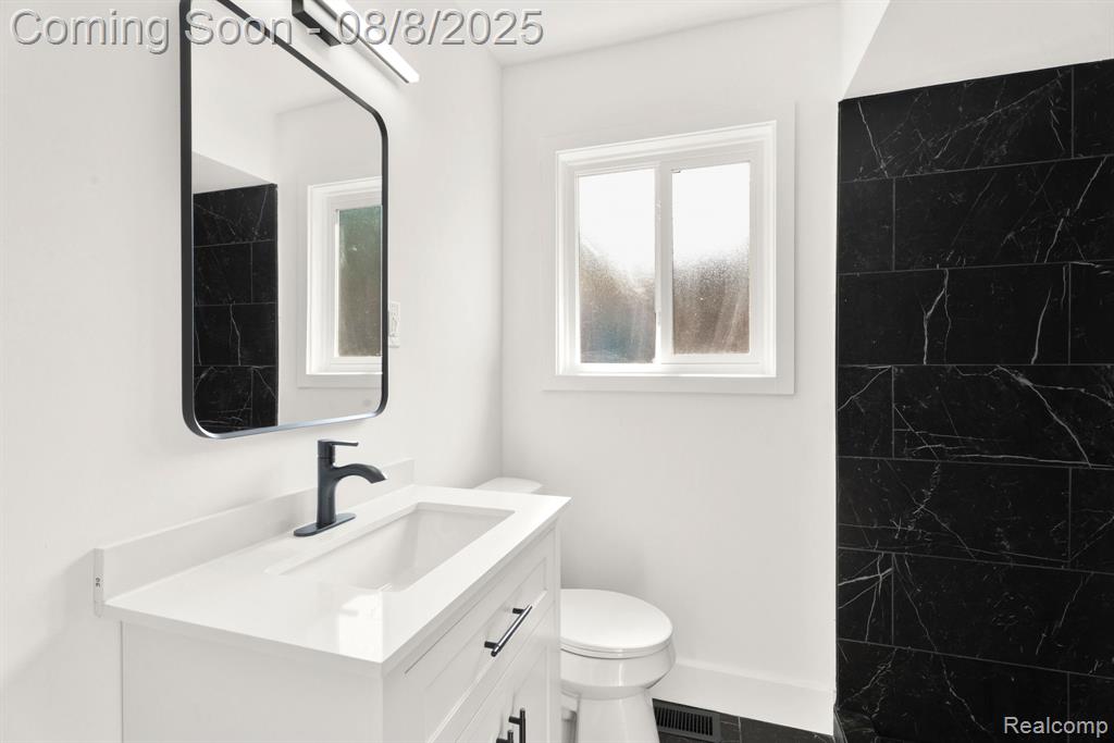 451 Nebraska Avenue, Pontiac, MI 48341 — Photo 22