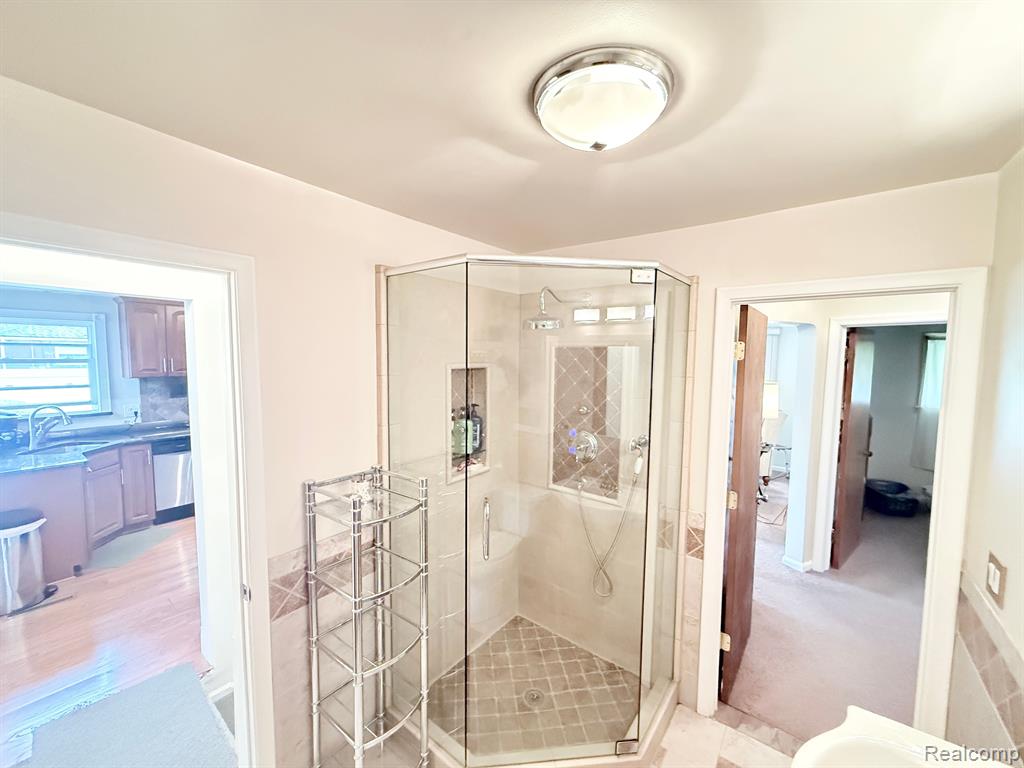 9222 FOX Avenue, Allen Park, MI 48101 — Photo 10