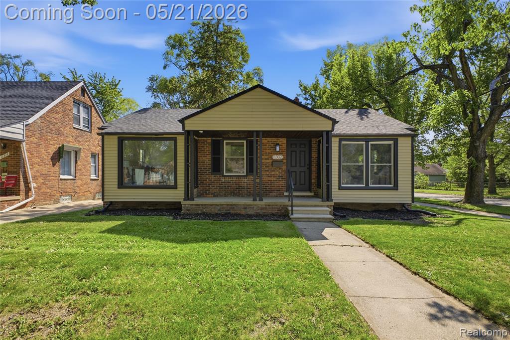 11302 Grayfield, Redford, MI 48239 — front exterior