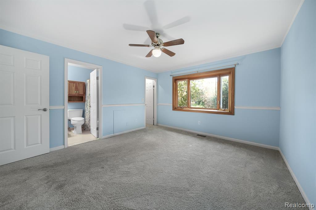 422 THORNEHILL Trail, Oxford, MI 48371 — Photo 13