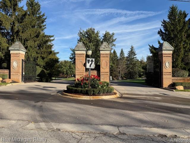 2656 SE Beechwood Drive, Grand Rapids, MI, 49506