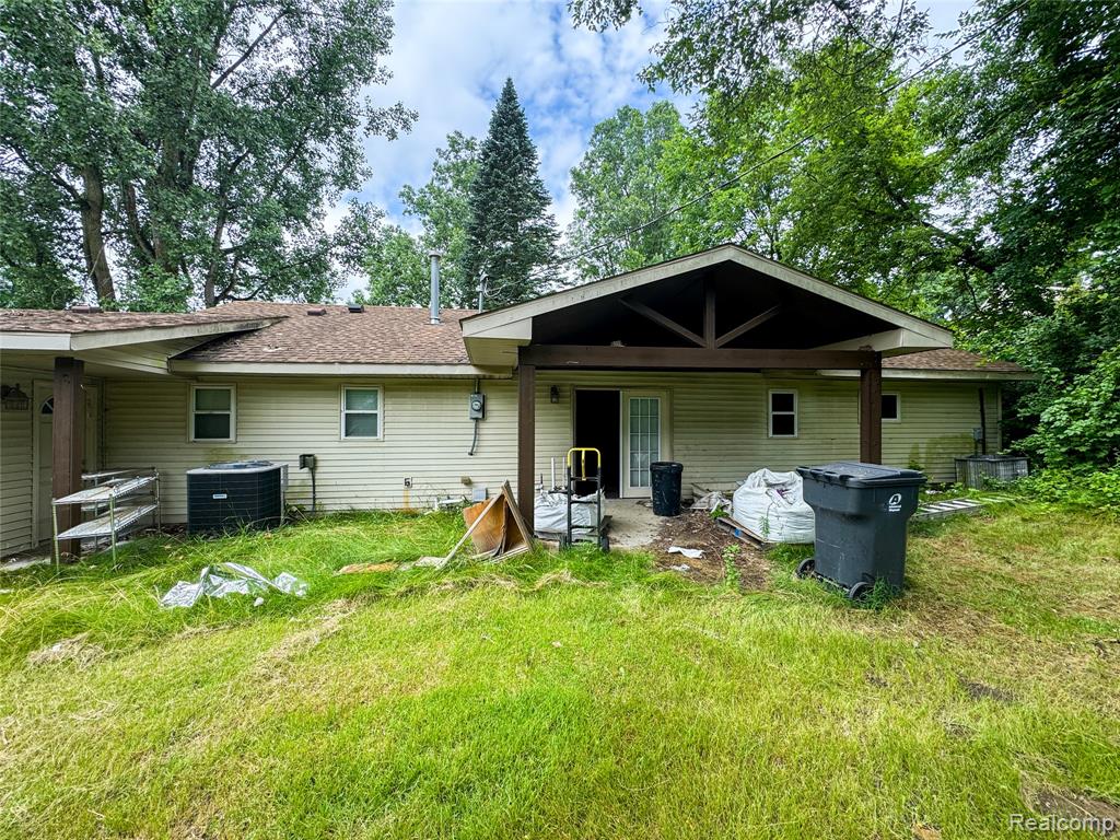 7889 Chilson Road, Pinckney, MI 48169 — Photo 14