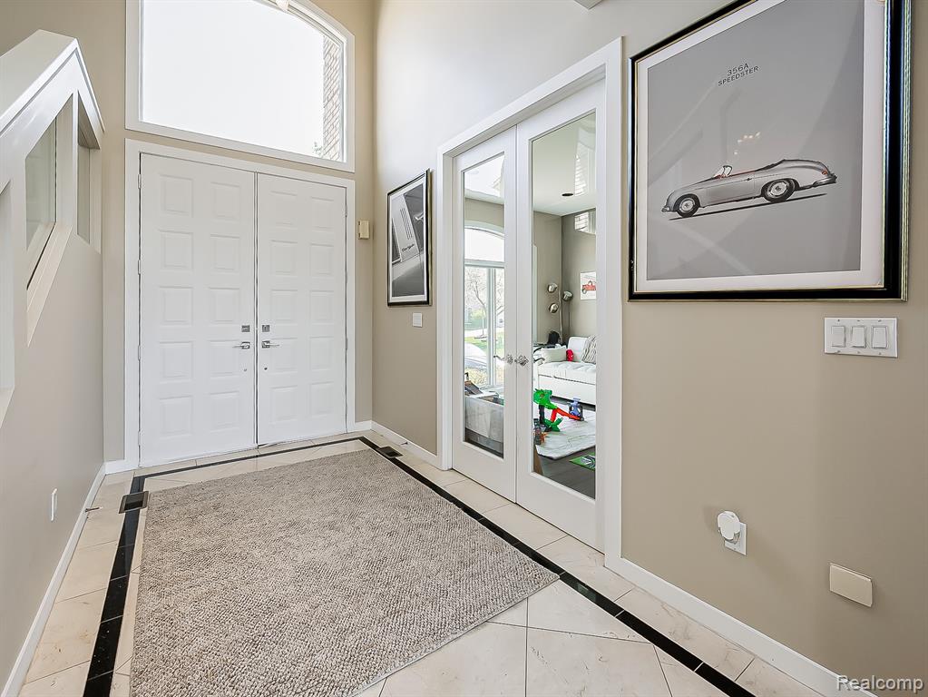 6310 Branford Drive, West Bloomfield, MI — Photo 4