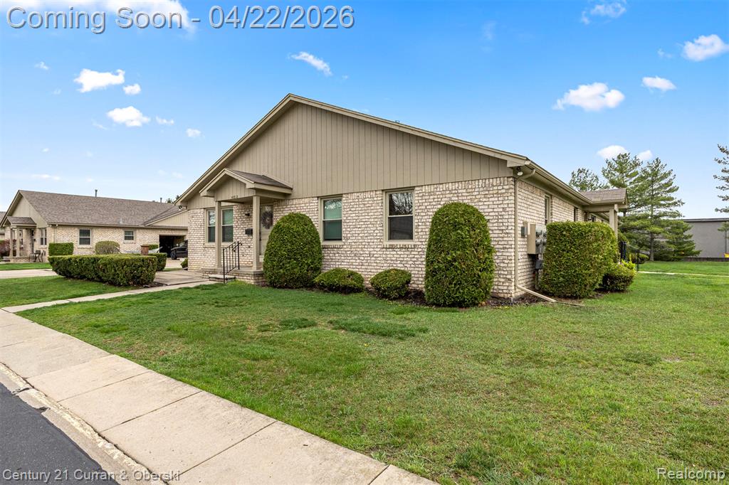 41812 King Edward Court, Clinton Twp, MI 48038 — Photo 36