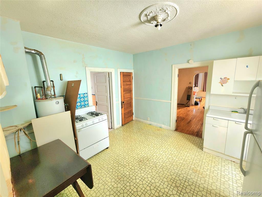 3209 Lockwood Street, Detroit, MI 48210 — Photo 6
