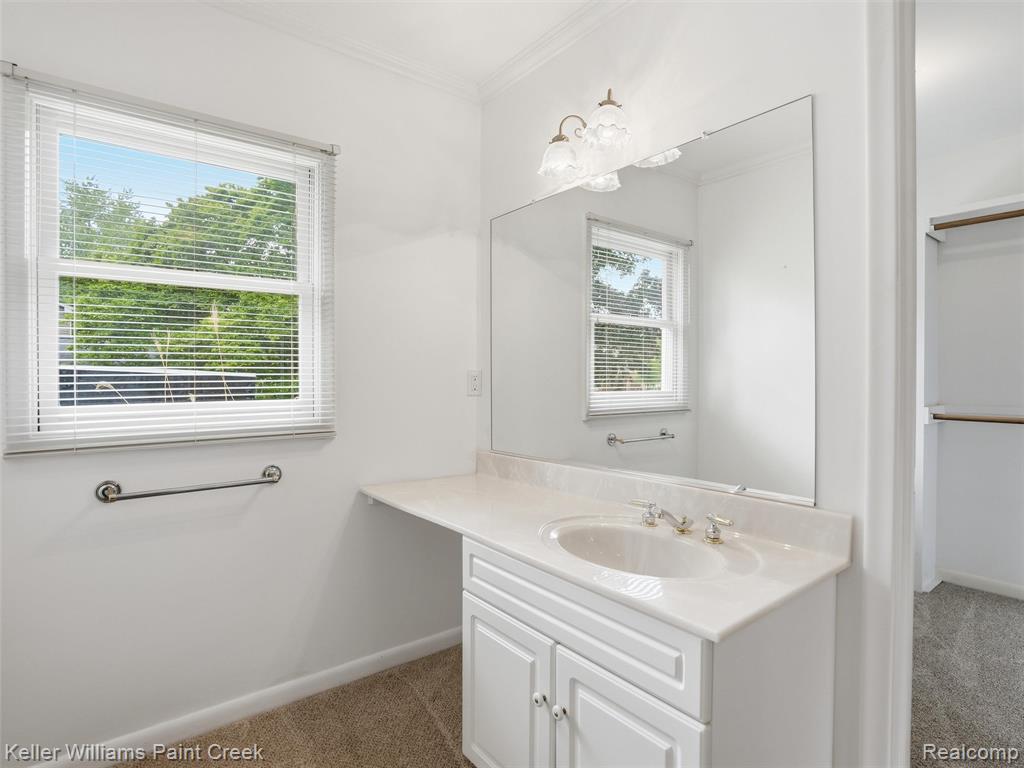 436 Broadleaf Drive, Rochester, MI 48306 — Photo 27