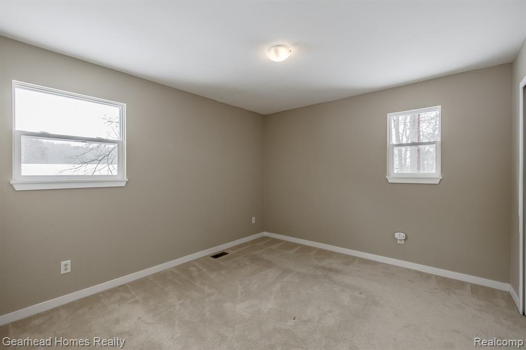 12749 Shaffer Road, Davisburg, MI 48350 — Photo 26