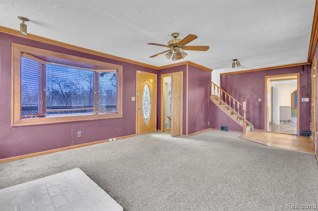8202 N Inkster Road, Dearborn Heights, MI 48127 — Photo 14