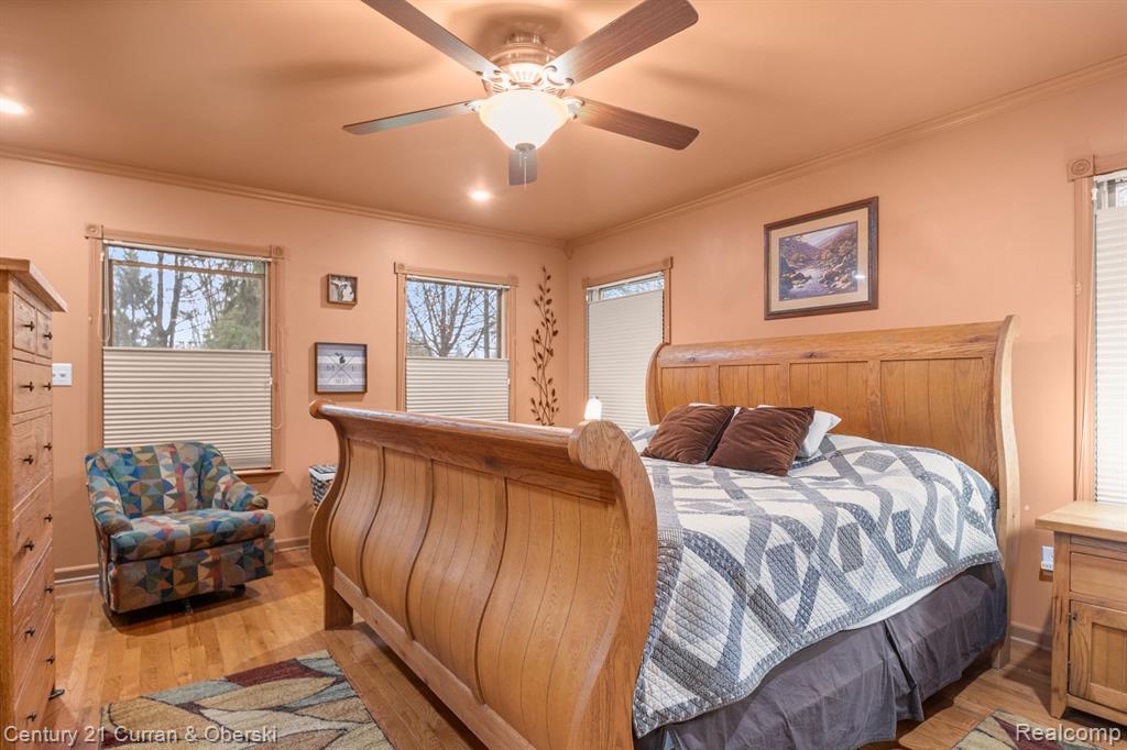 425 KENT Street, Carleton, MI 48117 — Photo 17