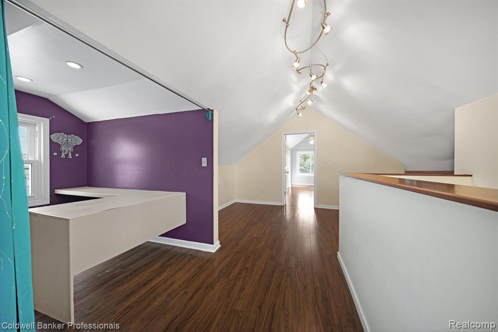 474 W BROCKTON Avenue, Madison Heights, MI 48071 — Photo 15