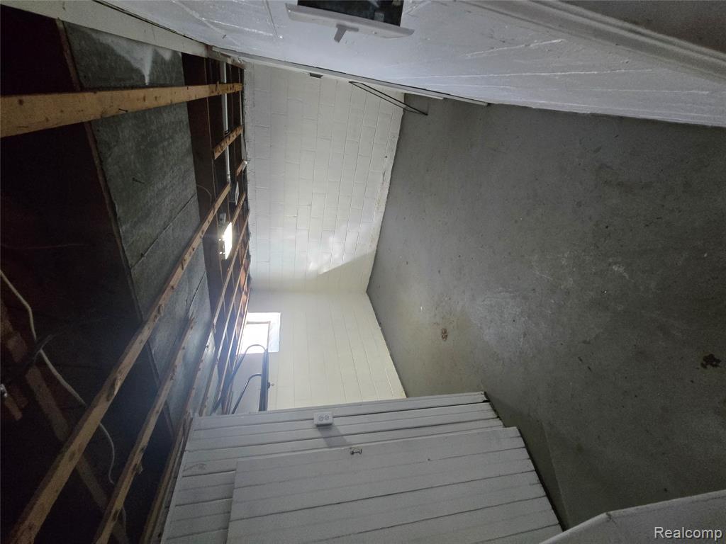 8842 Longacre Street, Detroit, MI 48228 — Photo 31