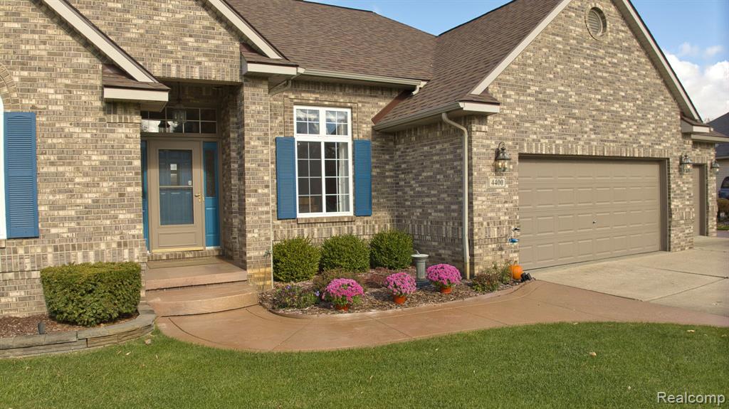 4400 Oak Tree Trail, Fenton, MI 48430 — Photo 4