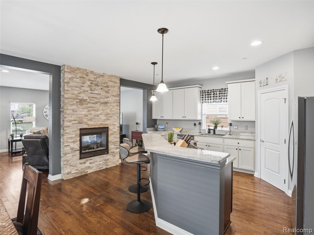 3905 Andover Avenue, Auburn Hills, MI 48326 — Photo 11