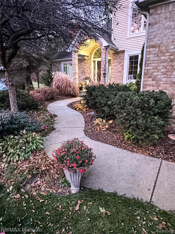8868 Solitude Drive, Brighton, MI 48116 — Photo 5