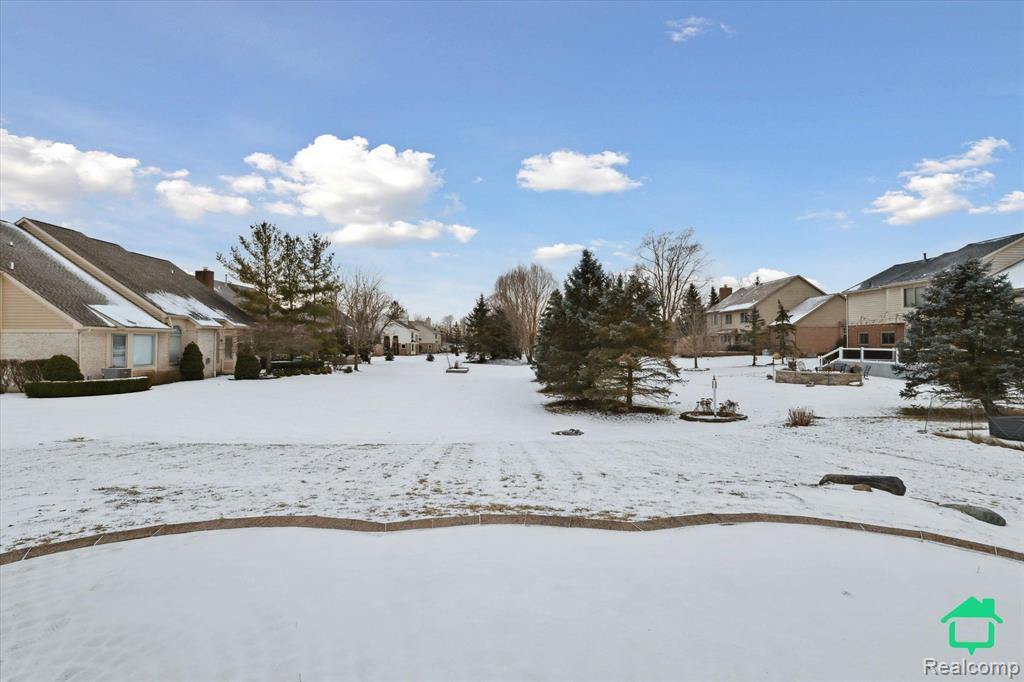 51065 Weston Drive, Plymouth, MI 48170 — Photo 58